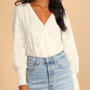 Lulu’s Ivory Floral Bodysuit